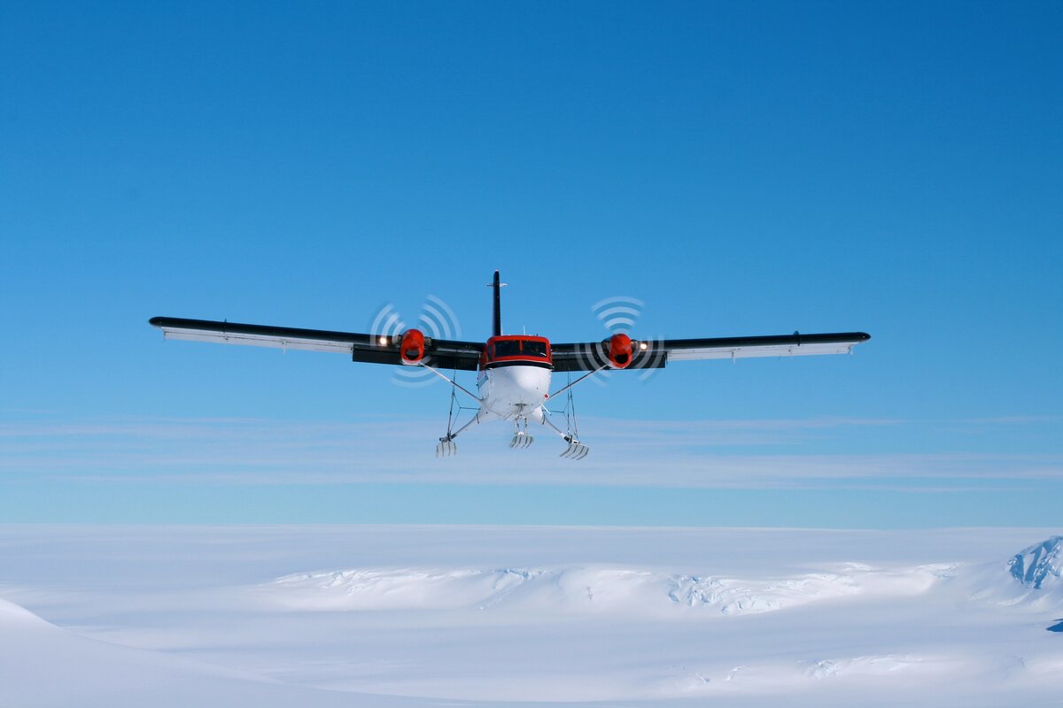 Twin Otter approaches the skiway at Vinson Base Camp